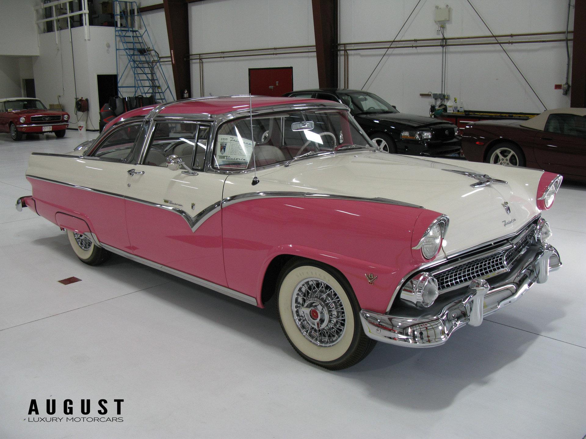 Used-1955-Ford-Fairlane-Crown-
